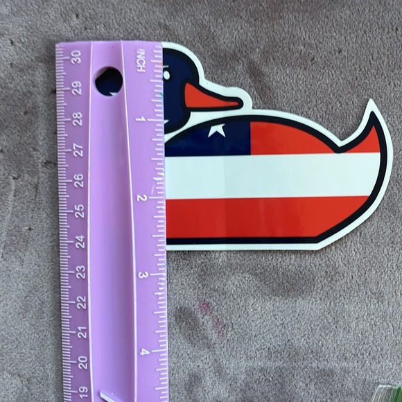 Patriotic Dooney & Bourke Duck Sticker - Picture 4 of 5